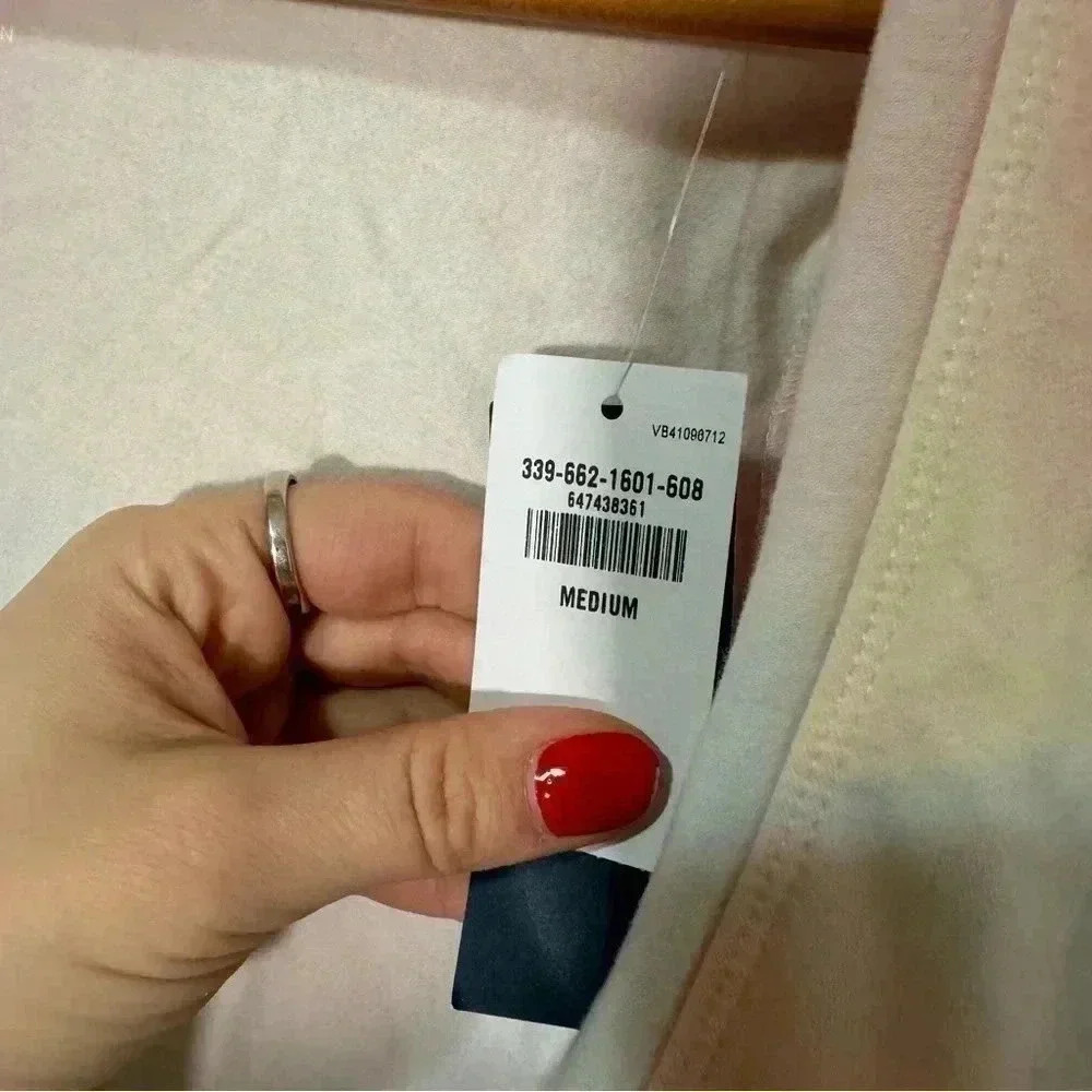 NWT  HOLLISTER 3 in 1 pastel cloud baby tee tie up/wrap top M - Picture 11 of 11